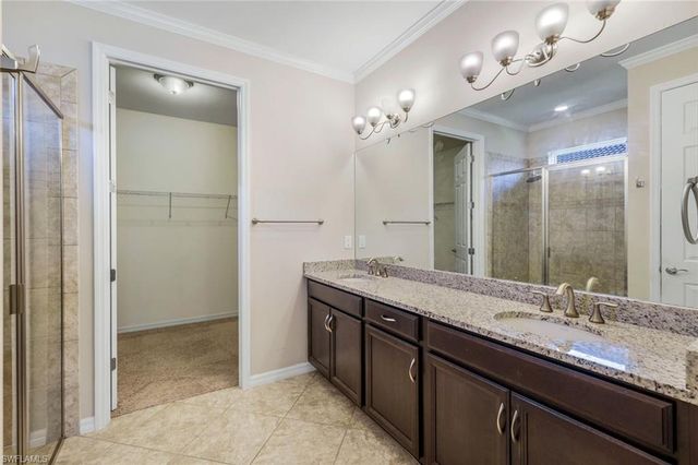 2899 Sunset Pointe CIR, Cape Coral, FL 33914