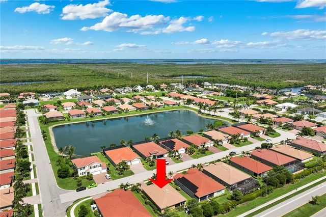 2899 Sunset Pointe CIR, Cape Coral, FL 33914
