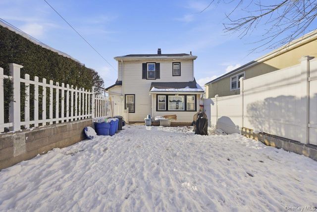 96 Gordon Street, Yonkers, NY 10701