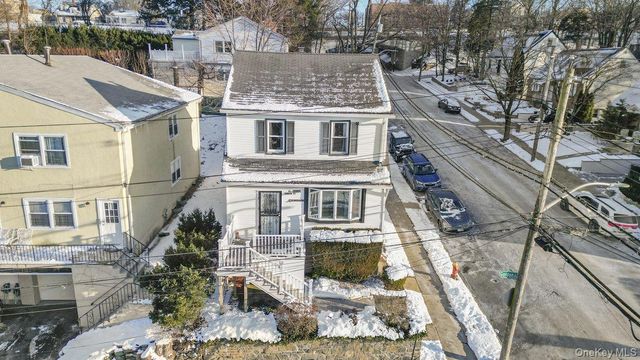 96 Gordon Street, Yonkers, NY 10701