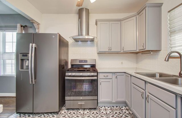 6701 Avenue E, Houston, TX 77011