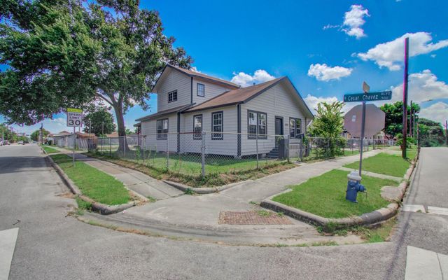 6701 Avenue E, Houston, TX 77011