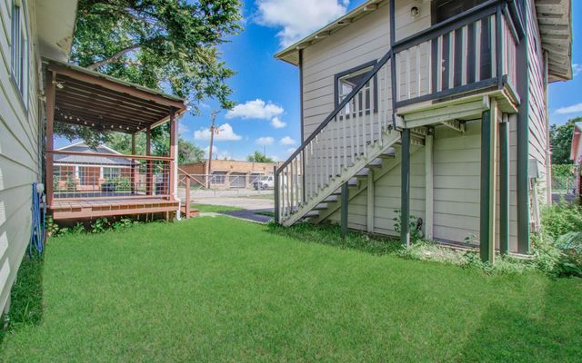 6701 Avenue E, Houston, TX 77011