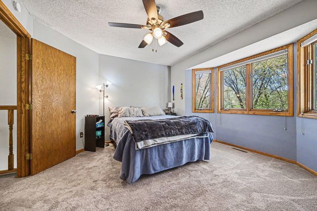 15455 University Avenue NE, Ham Lake, MN 55304