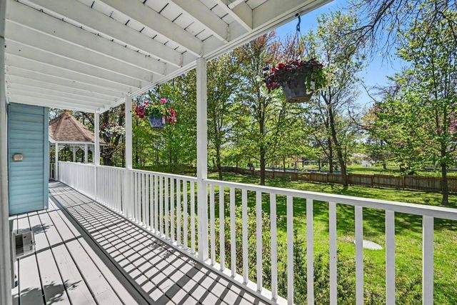 15455 University Avenue NE, Ham Lake, MN 55304