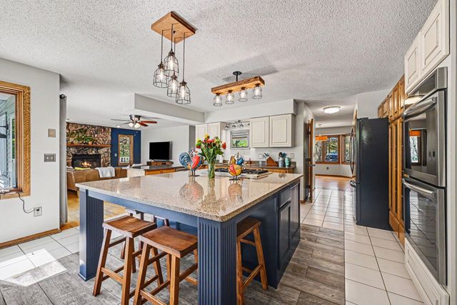15455 University Avenue NE, Ham Lake, MN 55304