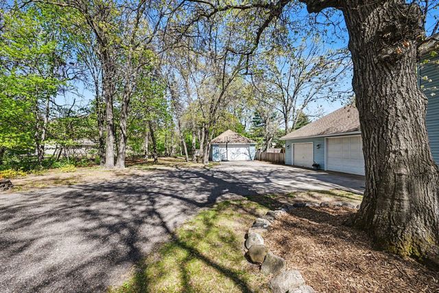 15455 University Avenue NE, Ham Lake, MN 55304