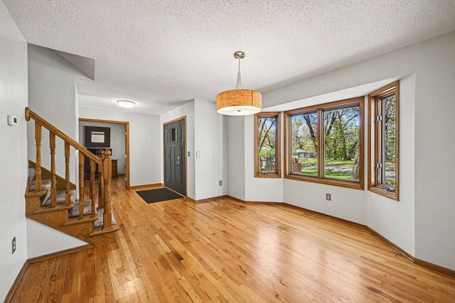 15455 University Avenue NE, Ham Lake, MN 55304
