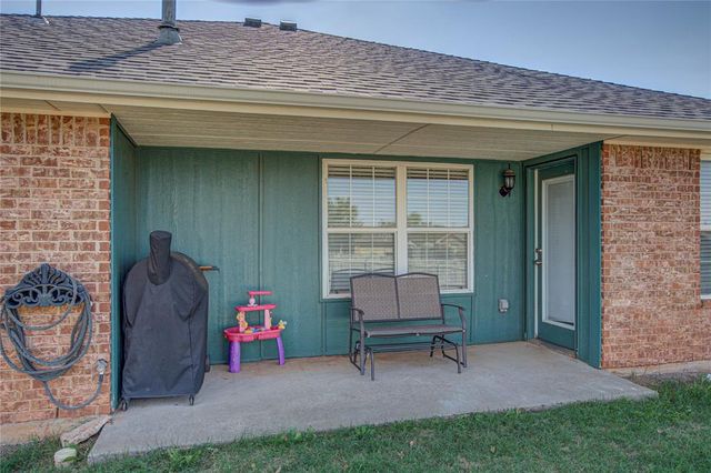 313 Dollina Drive, Norman, OK 73069