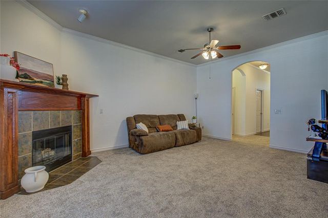 313 Dollina Drive, Norman, OK 73069