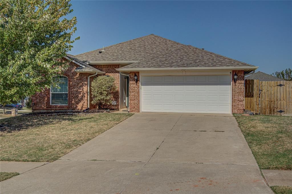 313 Dollina Drive, Norman, OK 73069