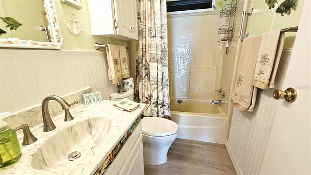 9122 KESTRAL CIRCLE, Englewood, FL 34224
