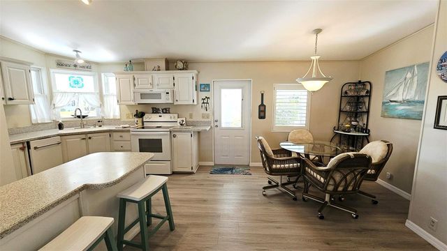 9122 KESTRAL CIRCLE, Englewood, FL 34224