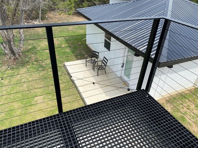 31 HEATHROW LN, Wimberley, TX 78676