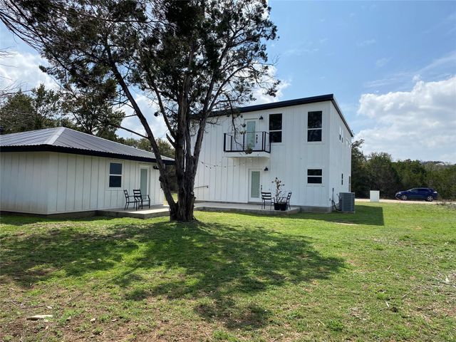 31 HEATHROW LN, Wimberley, TX 78676