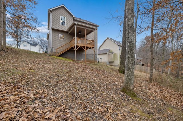 338 Chalet Cir, Clarksville, TN 37040