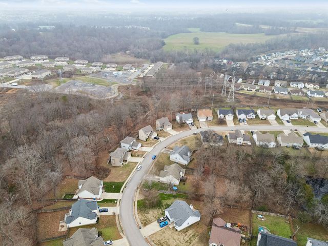 338 Chalet Cir, Clarksville, TN 37040