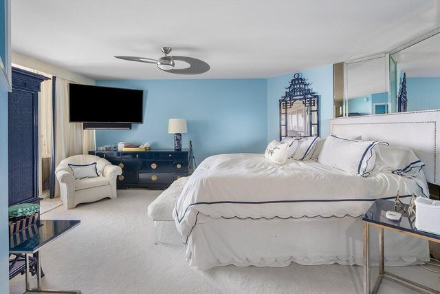 3560 S Ocean Boulevard Ph-1, South Palm Beach, FL 33480