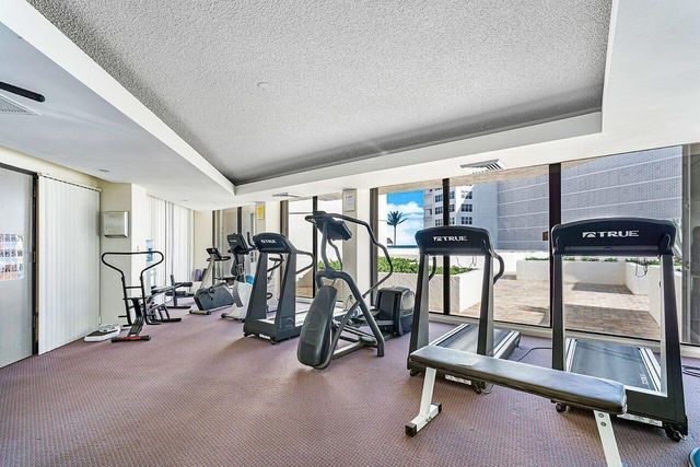 3560 S Ocean Boulevard Ph-1, South Palm Beach, FL 33480