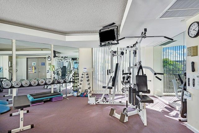 3560 S Ocean Boulevard Ph-1, South Palm Beach, FL 33480