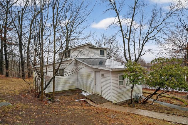 36 Weygant Hill, Highland Mills, NY 10930