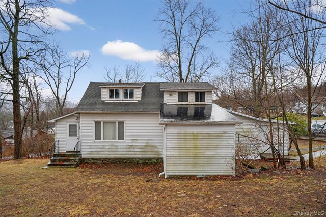 36 Weygant Hill, Highland Mills, NY 10930