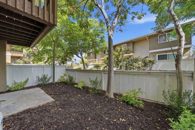 4210 Fiesta Way 3, Oceanside, CA 92057