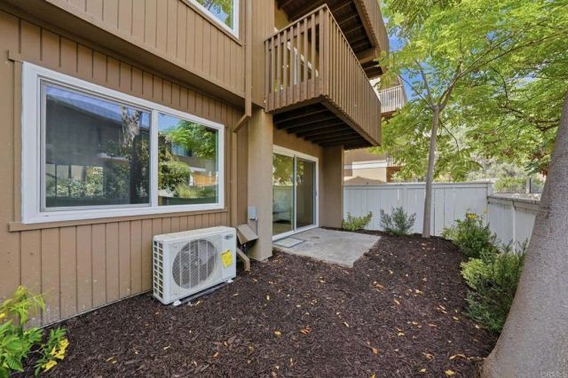 4210 Fiesta Way 3, Oceanside, CA 92057