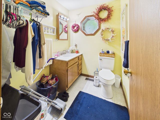 5807 Columbus Avenue, Anderson, IN 46013