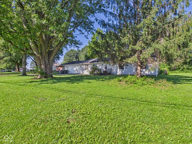 5807 Columbus Avenue, Anderson, IN 46013