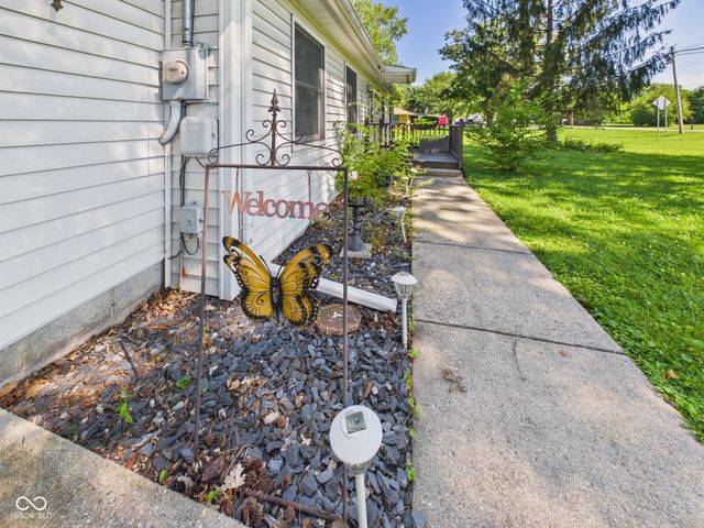 5807 Columbus Avenue, Anderson, IN 46013