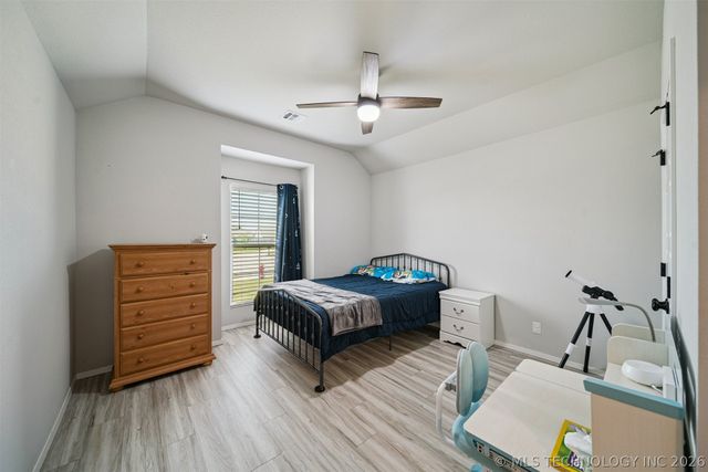 13010 E 124th Court N, Collinsville, OK 74021