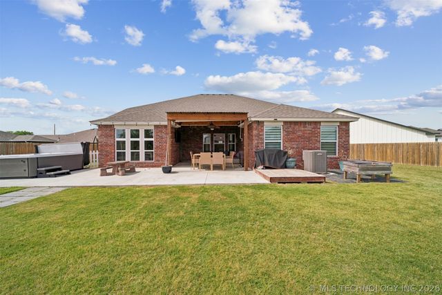 13010 E 124th Court N, Collinsville, OK 74021
