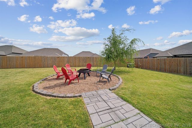 13010 E 124th Court N, Collinsville, OK 74021