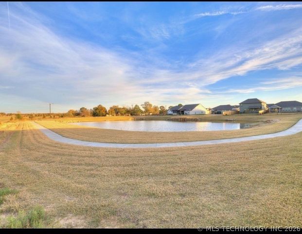 13010 E 124th Court N, Collinsville, OK 74021