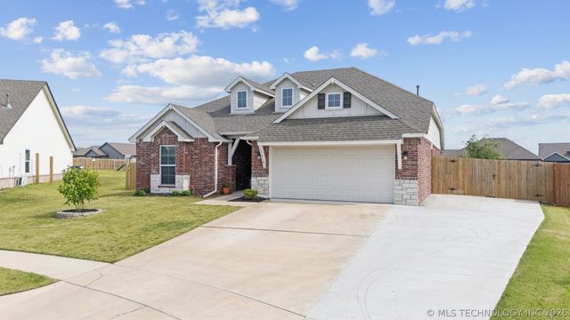 13010 E 124th Court N, Collinsville, OK 74021