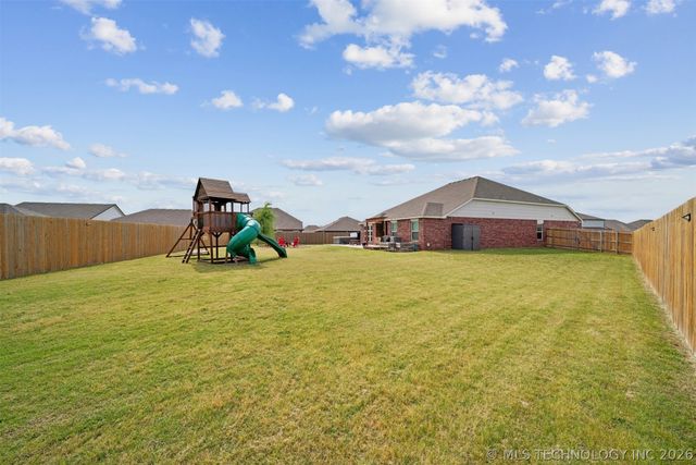 13010 E 124th Court N, Collinsville, OK 74021