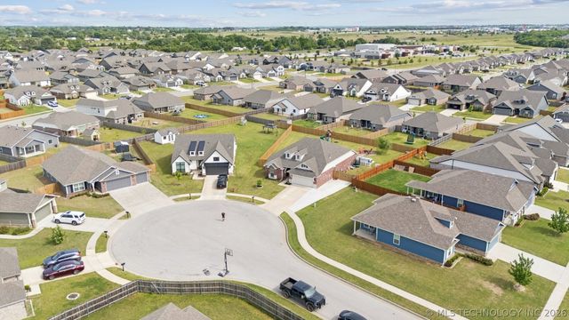 13010 E 124th Court N, Collinsville, OK 74021
