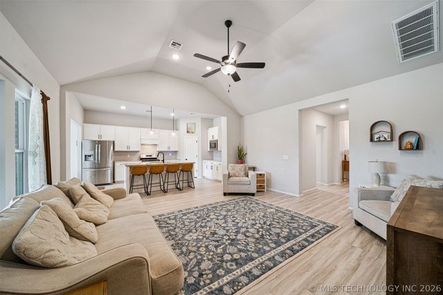 13010 E 124th Court N, Collinsville, OK 74021