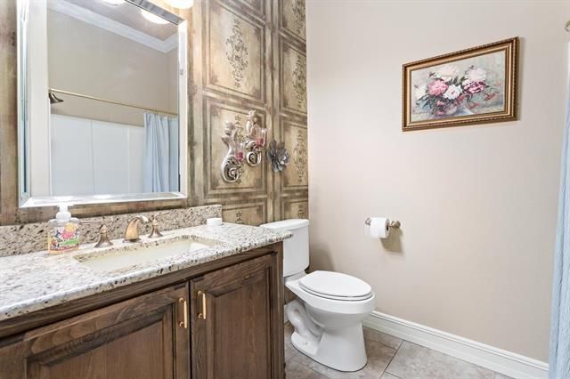 1830 Langham Forest Boulevard, Orange, TX 77630