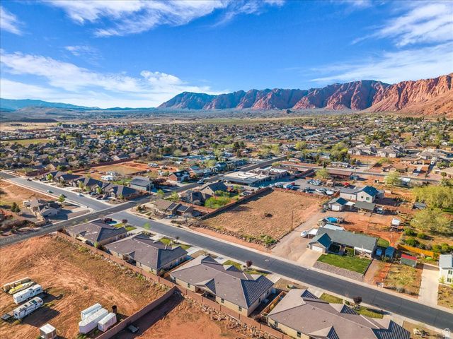 157 W 200 S, Ivins, UT 84738