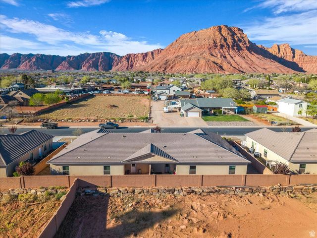 157 W 200 S, Ivins, UT 84738