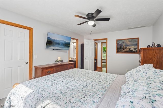 3213 Bates Road, Madison, OH 44057
