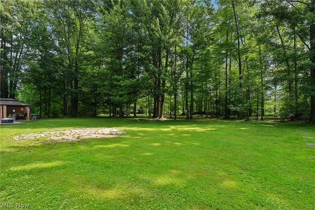 3213 Bates Road, Madison, OH 44057