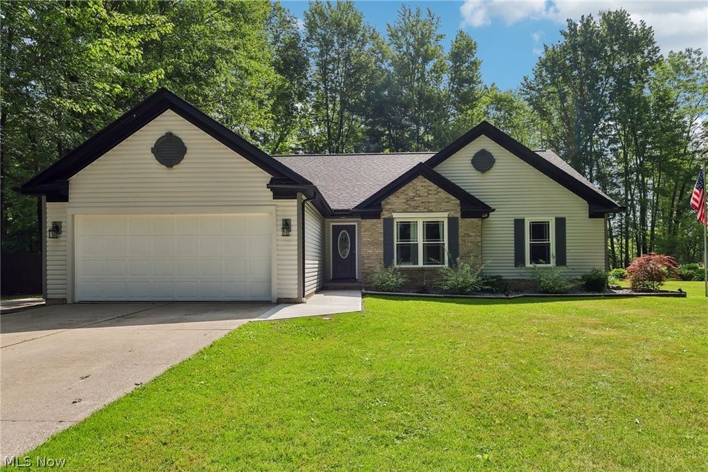 3213 Bates Road, Madison, OH 44057