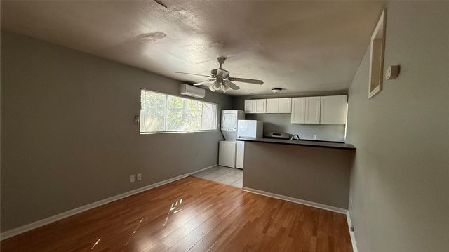 4202 Stanford Street 03, Houston, TX 77006