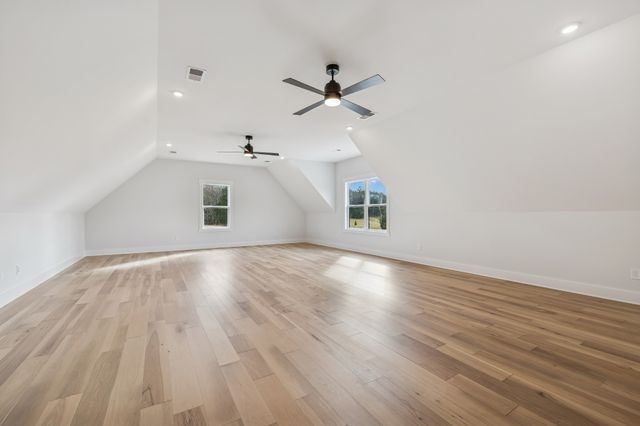 9665 McKee Rd, Lascassas, TN 37085