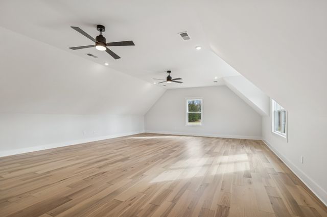 9665 McKee Rd, Lascassas, TN 37085