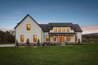 9665 McKee Rd, Lascassas, TN 37085