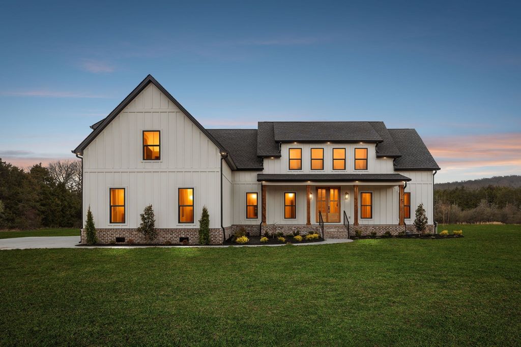 9665 McKee Rd, Lascassas, TN 37085